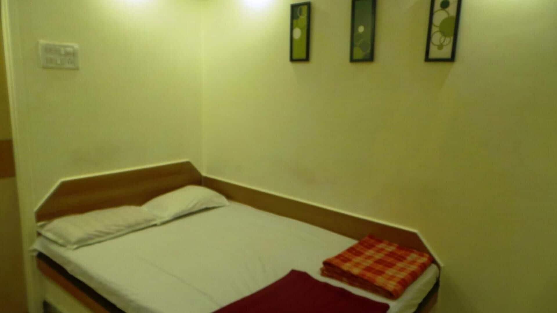 Super Oyo Hotel Dreamland Mumbai Ngoại thất bức ảnh