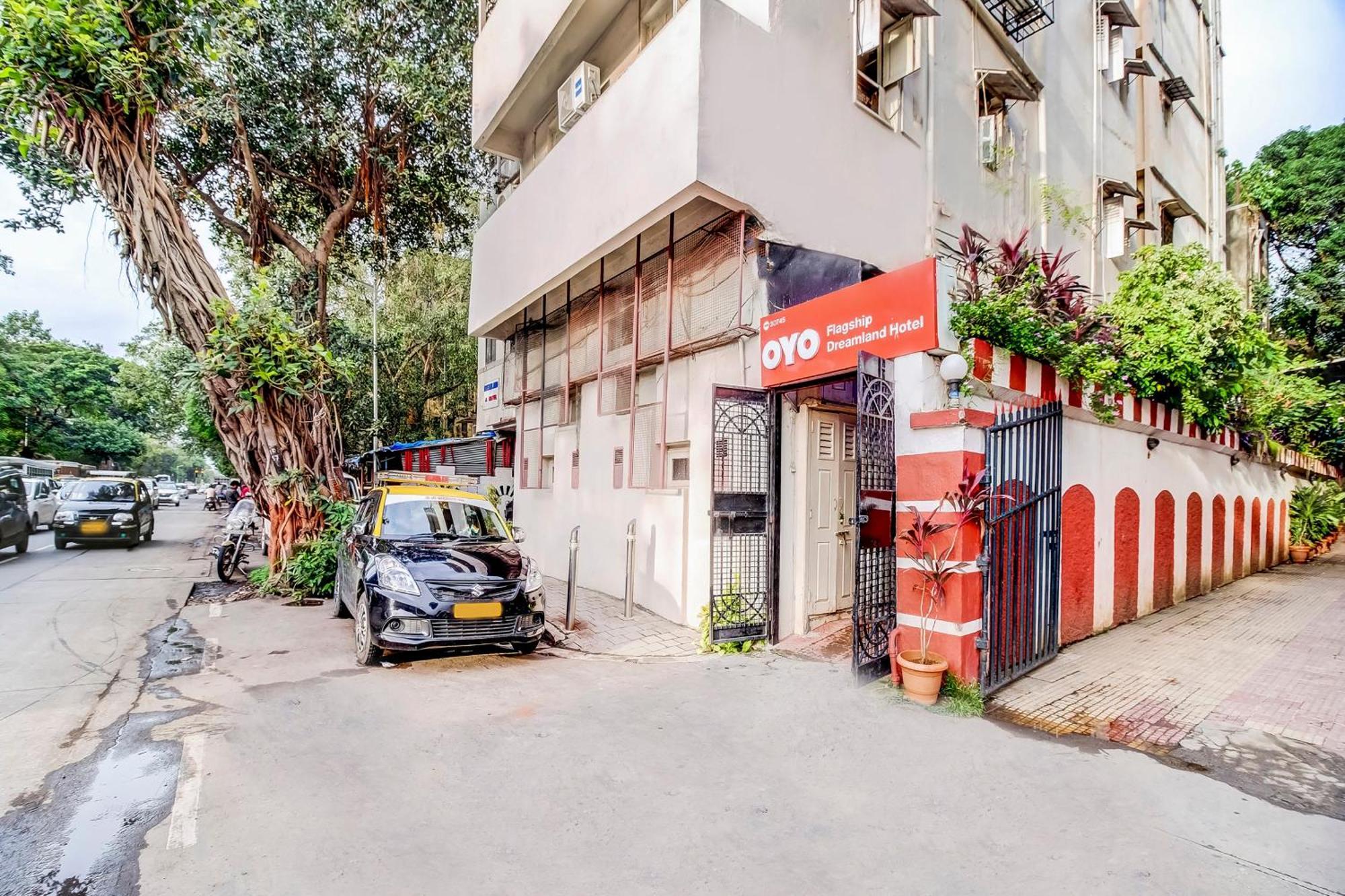 Super Oyo Hotel Dreamland Mumbai Ngoại thất bức ảnh