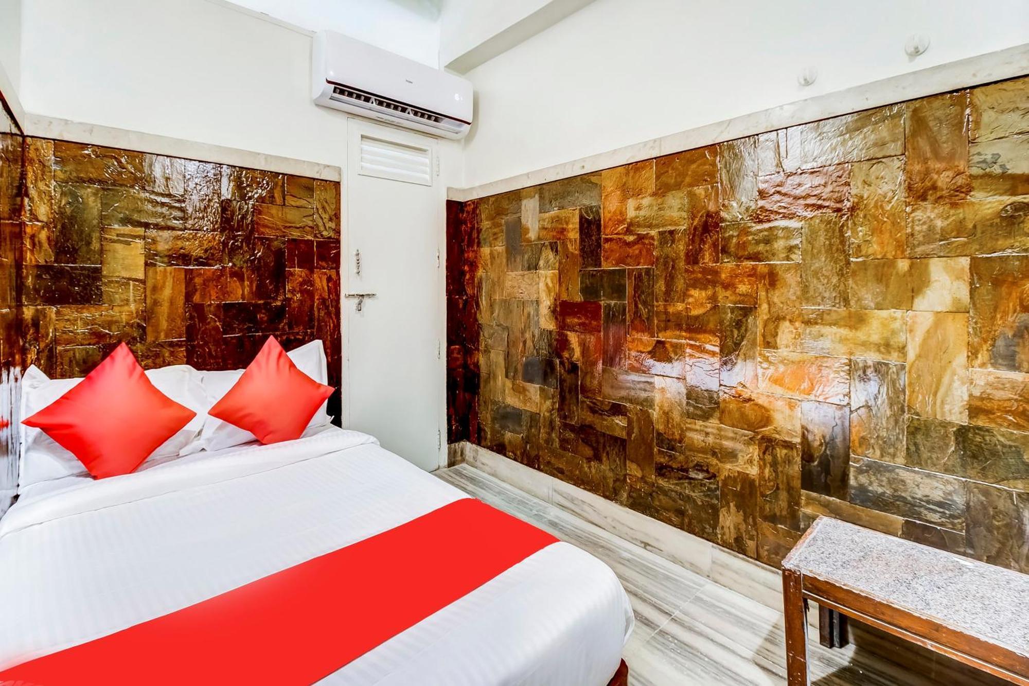Super Oyo Hotel Dreamland Mumbai Ngoại thất bức ảnh