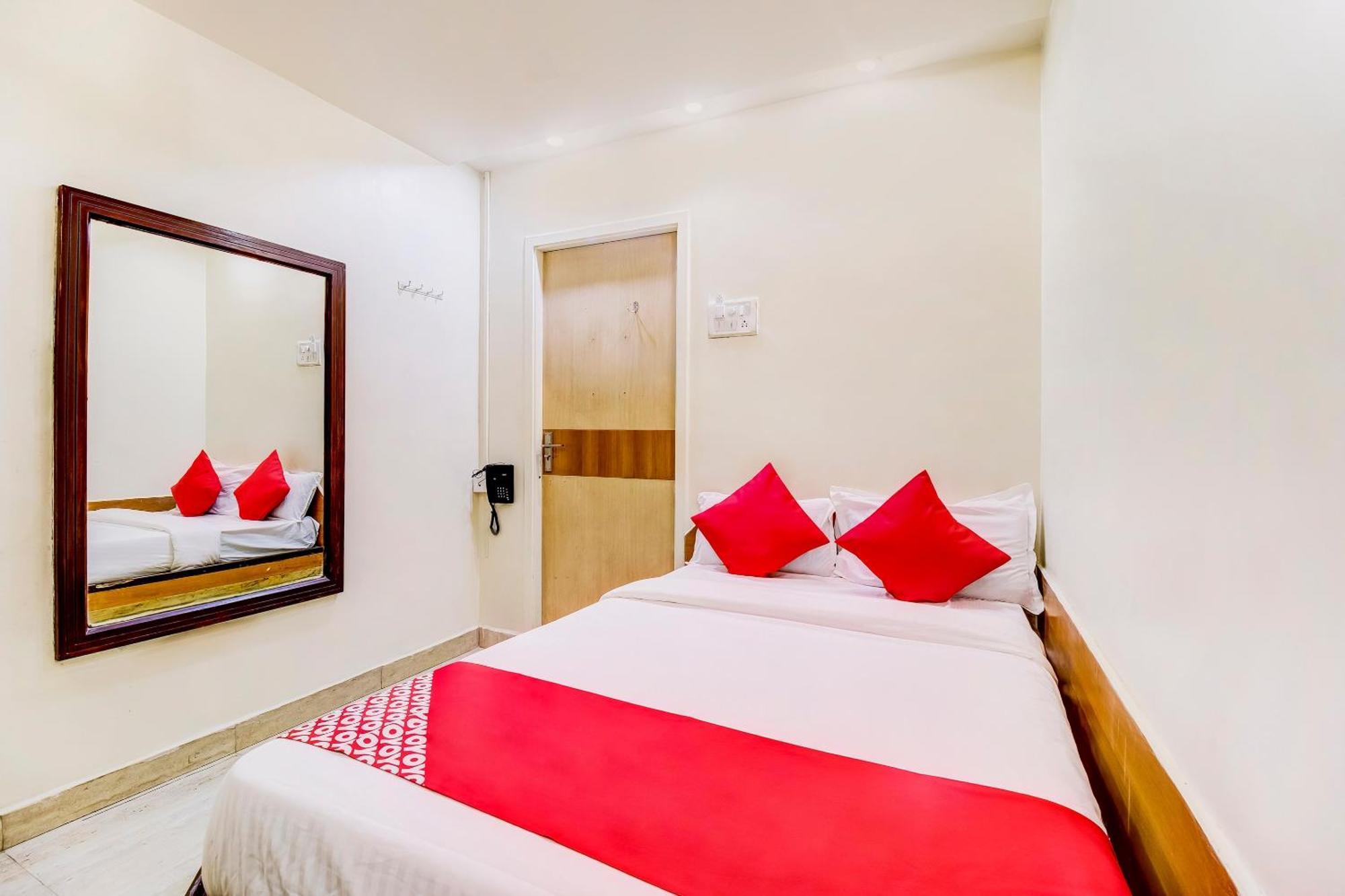 Super Oyo Hotel Dreamland Mumbai Ngoại thất bức ảnh