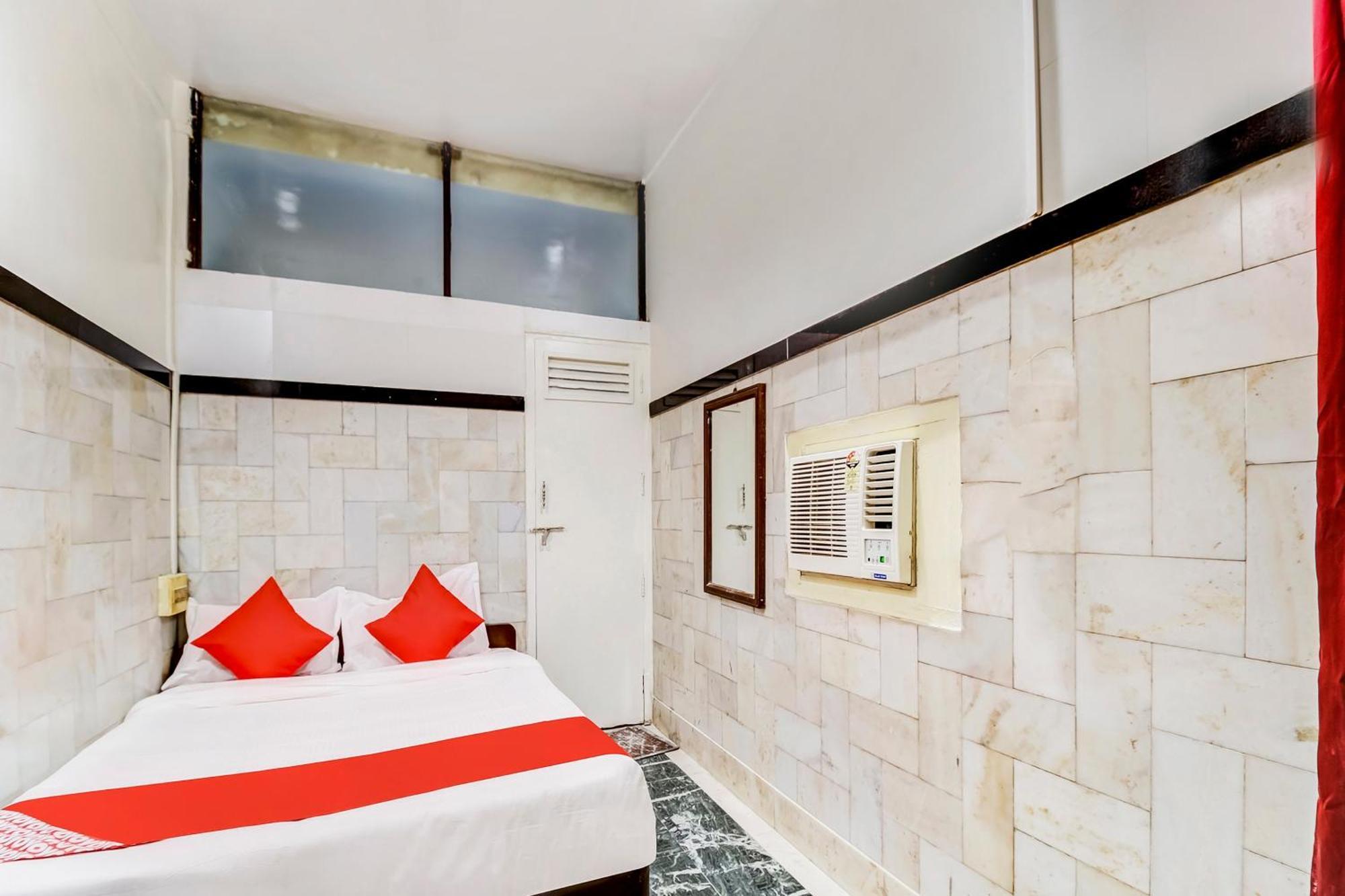 Super Oyo Hotel Dreamland Mumbai Ngoại thất bức ảnh